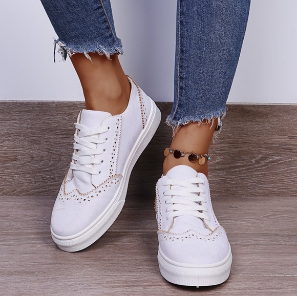Private Label Shoes - Dear Monkey Lace-Up Suedette Flat Sneakers – Comfy White Suede-Look Casual Shoes